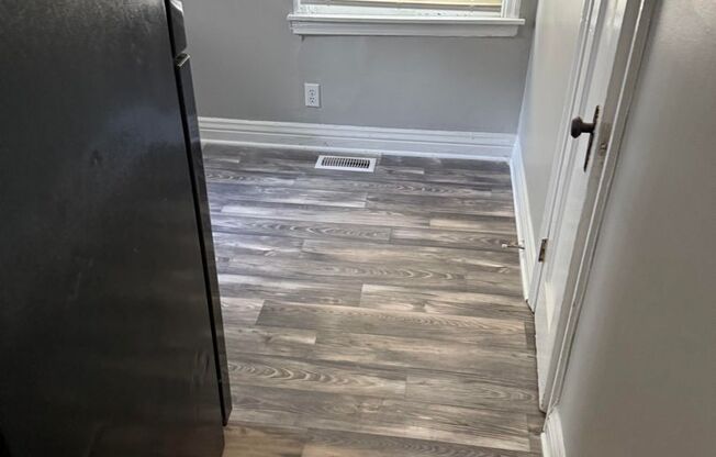 2BR/1BA House recently renovated