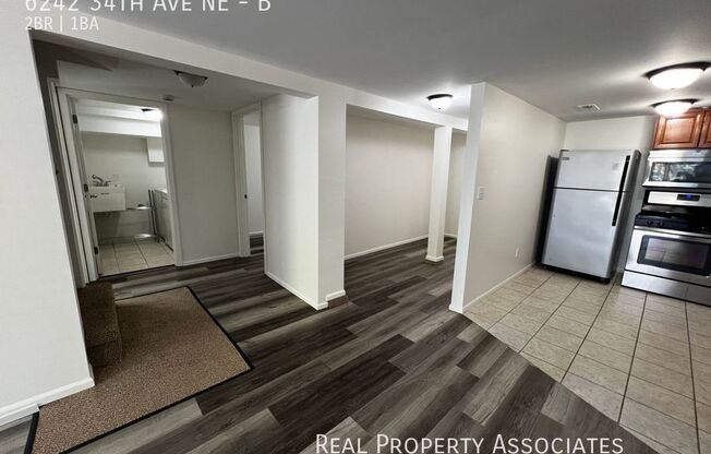 6242 34 AVE NE
