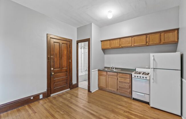 1 bed, 1 bath, $1,225, Unit Unit 6