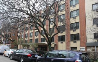540 Roscoe