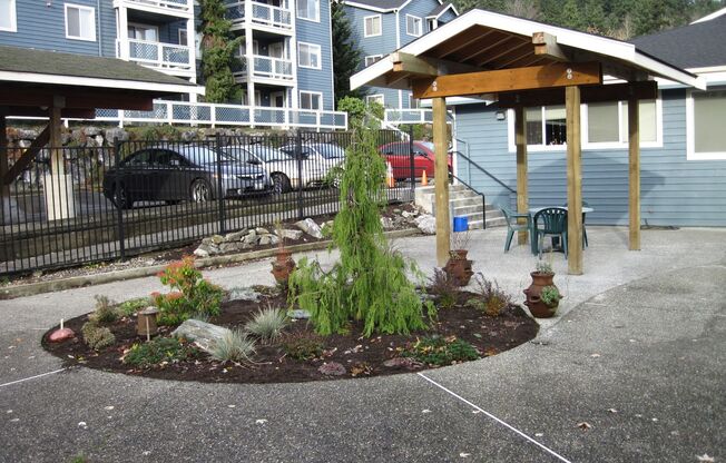 2 beds, 1.5 baths, 900 sqft, $1,600, Unit C104
