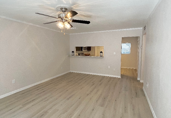121 DANUBE AVE