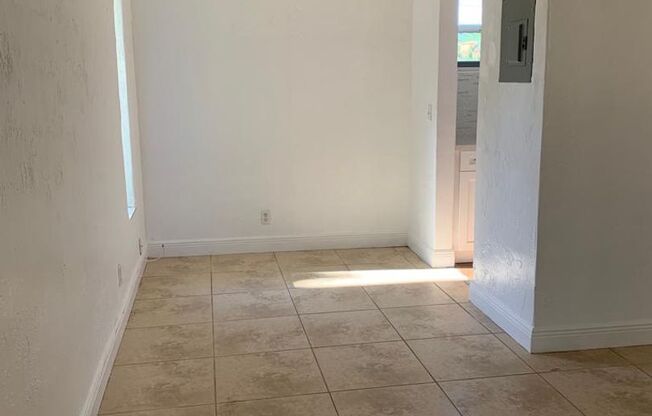 224 SW 4 Ave