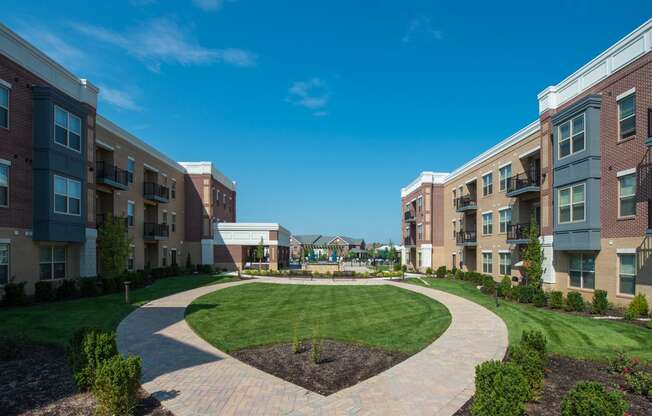 Courtyard View at The Grandstone, Mason