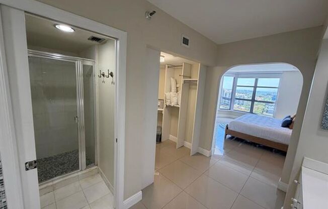 2 beds, 2 baths, $3,500, Unit # 2303