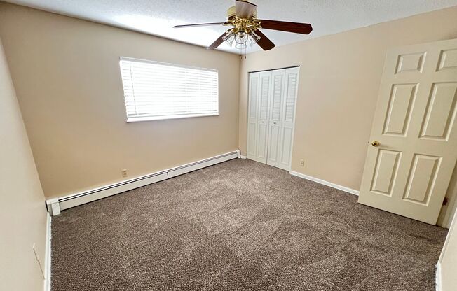 2 beds, 1 bath, 900 sqft, $940, Unit 58
