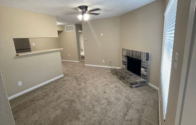 2 beds, 2 baths, 900 sqft, $1,200, Unit 510