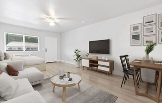 Studio, 1 bath, 356 sqft, $1,470, Unit 44