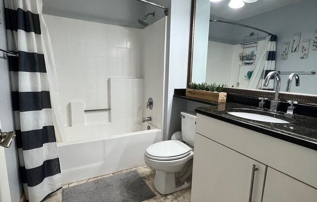 Meridian Furnished 1 Bd | 1 Ba Luxury Condo