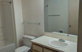 2 beds, 1 bath, 800 sqft, $1,405, Unit 1897-76