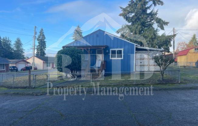 EAST BREMERTON DUPLEX 2 BED 1 BATH