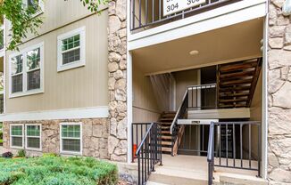 2 Bed 1.5 Bath Updated Arvada Condo - Available NOW