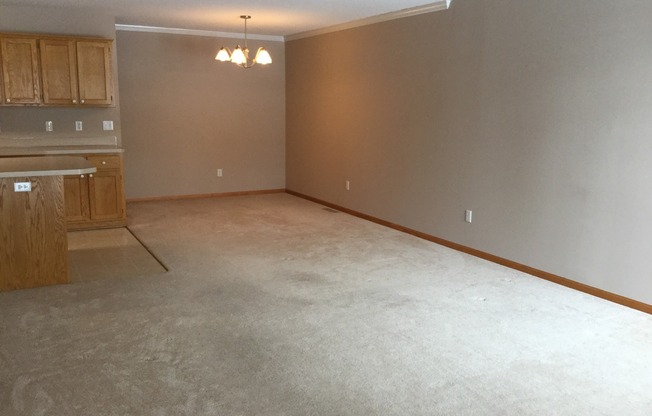 2 Bed 2 Bath Bonus Den townhome