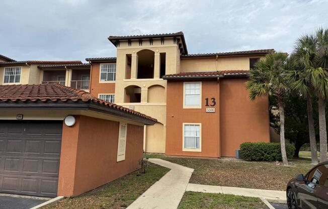 5506 Metrowest Blvd Apt. 201