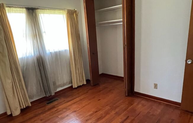 3 beds, 2 baths, $2,200