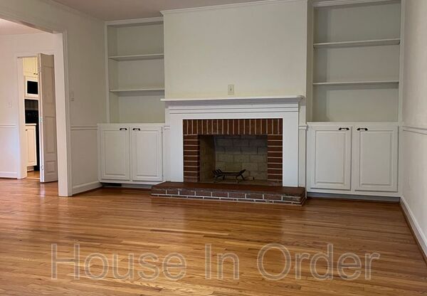 8 OAKWILDE DR