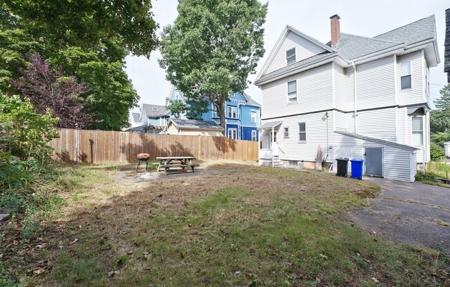 5 beds, 3 baths, 2,185 sqft, $5,000