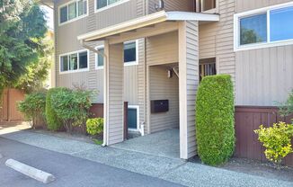2 beds, 1.5 baths, 870 sqft, $2,295, Unit unit 202