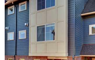 Beautiful three-bedroom townhome in Issaquah West Highlands Park
