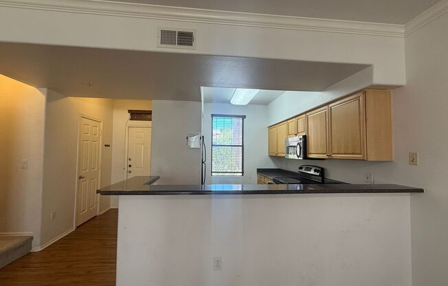 2 beds, 2.5 baths, $1,900, Unit APARTMENT 1271