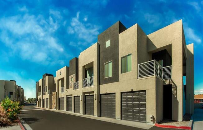 The Craft at Gilbert and Baseline showing driveway and