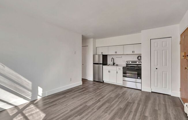 3298 CAMVIC TERRACE APARTMENTS