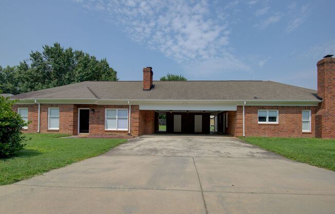 COMING SOON! Your Ideal Rental Home Awaits: 3 Beds | 2 Baths with Modern Finishes and Updates!