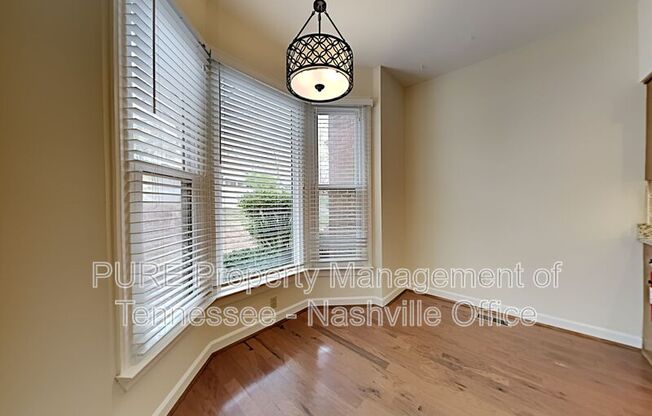344 ARDSLEY PL