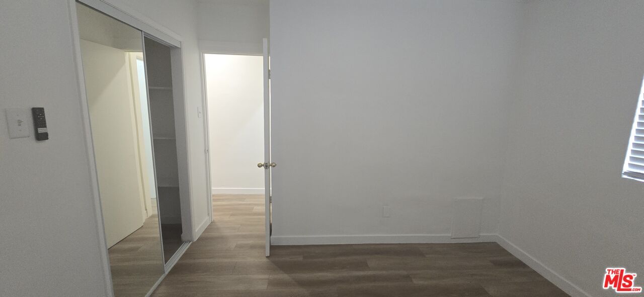 4828 3 AVE