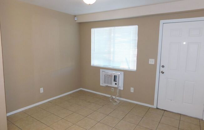 one-bedroom apartment - North Las Vegas - NO PETS - 3017 E Carey