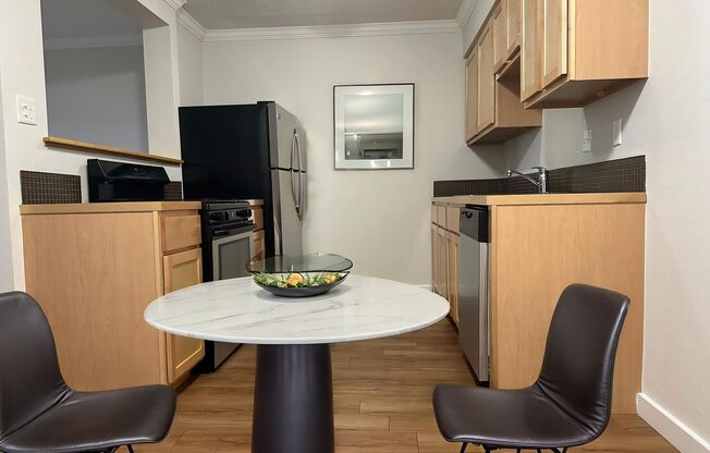1 bed, 1 bath, 720 sqft, $1,229, Unit BOU-112