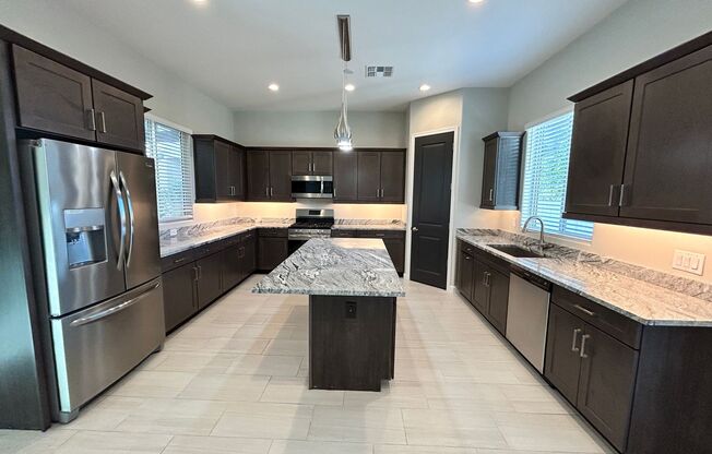 Gorgeous 4-Bedroom Home with Mountain Views in Gated Community