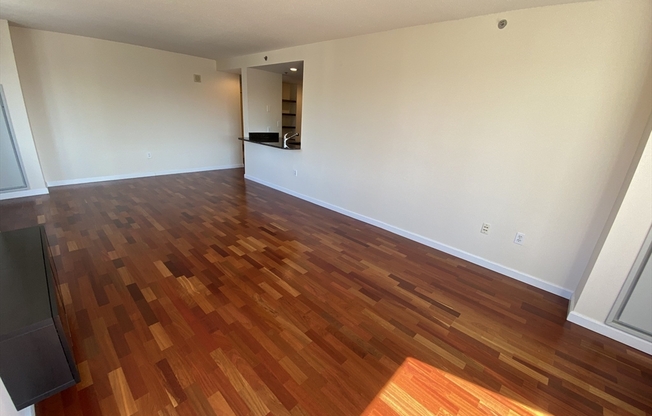 2 beds, 2 baths, 1,067 sqft, $3,850, Unit 809