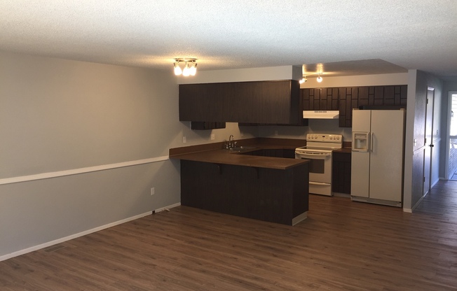 $1,895.00 / Ready Now / 3 Bedroom, 2 full Baths, RV parking with a large fenced in yard
