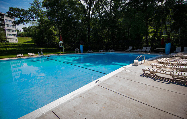 Heritage Park Apartments Pool 8