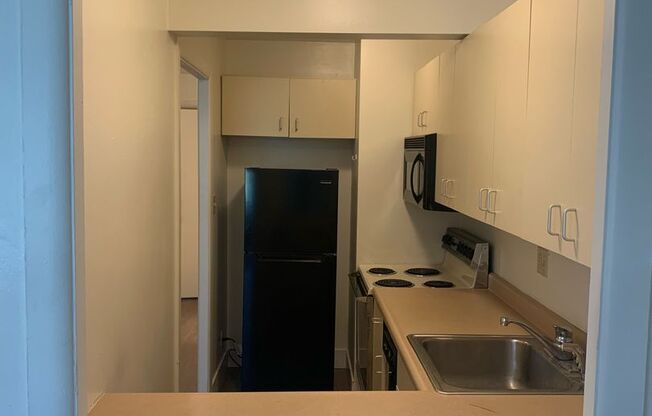1 bed, 1 bath, $1,475, Unit 104