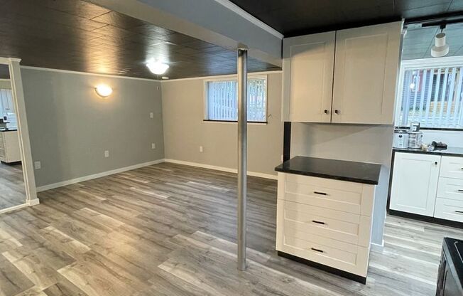 Studio, 1 bath, $1,225, Unit 1477