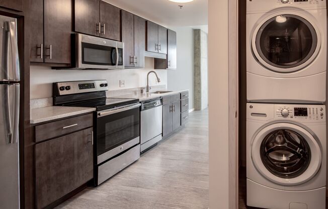 Studio, 1 bath, 521 sqft, $1,625, Unit 0522
