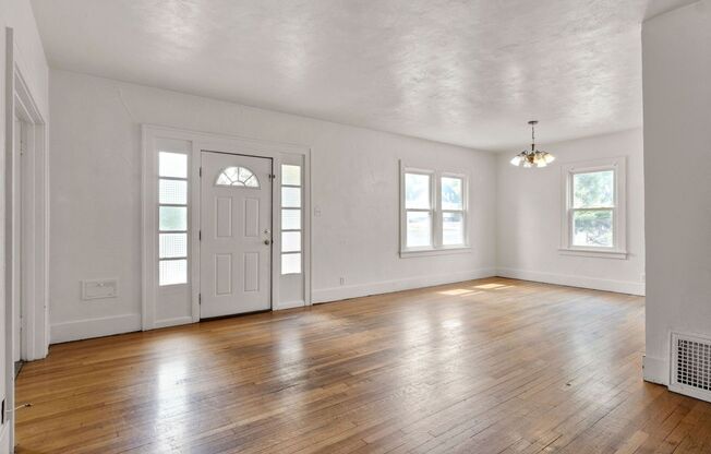 1215 16 ST