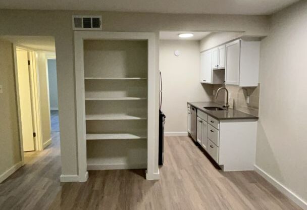 2 beds, 1 bath, 900 sqft, $1,550, Unit ELP2202-336
