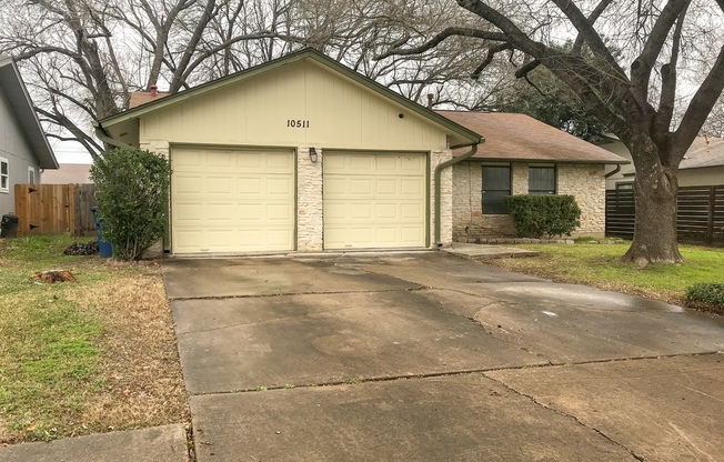Beautiful home in quiet neighborhood!