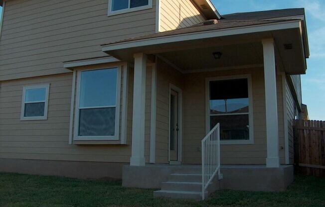 Gorgeous 3/2.5/2 has a very open floor plan with a bonus room!