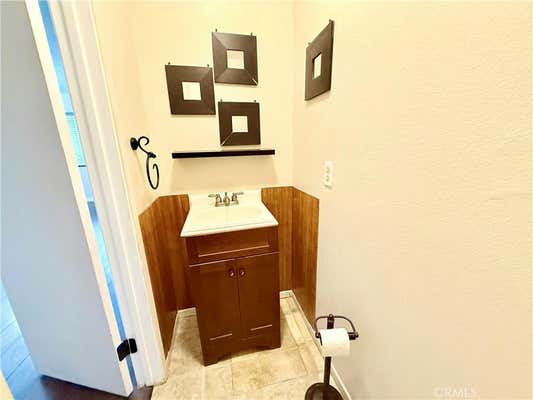 2 beds, 2 baths, 982 sqft, $2,750, Unit UNIT B