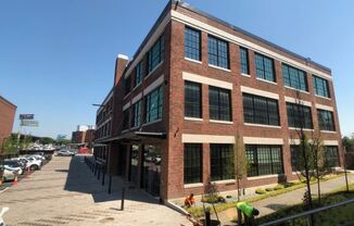 32 Cambridge St. 1111