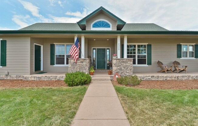 Five Bedroom Ranch Home on 33+ Acres For Rent in Longmont