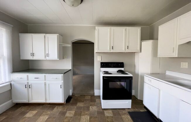 Washer and Dryer Hook Ups