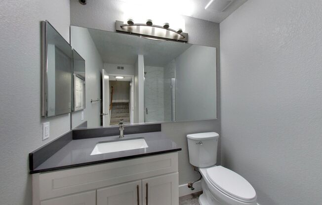 2 beds, 2 baths, 972 sqft, $2,941, Unit 14-162
