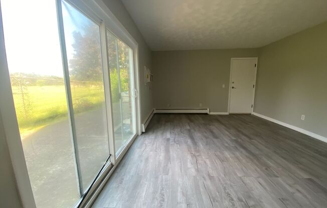 Oakhurst Apartments