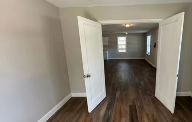 3 beds, 2 baths, $1,750