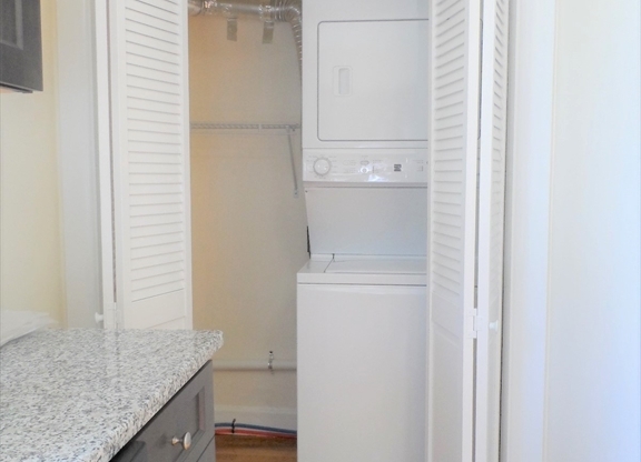 313 CARDINAL MEDEIROS AVE